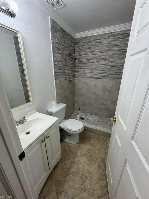 Naples, FL 34117,4090 32nd AVE SE