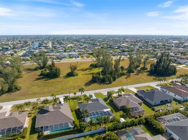 Cape Coral, FL 33914,4516 SW 21st PL