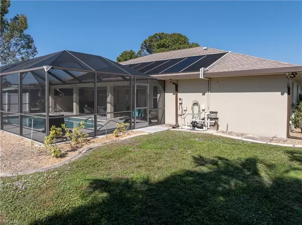 Cape Coral, FL 33990,1402 SE 18th ST