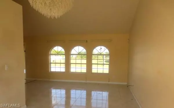 Cape Coral, FL 33909,412 NE 17th PL