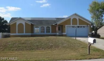 412 NE 17th PL, Cape Coral, FL 33909