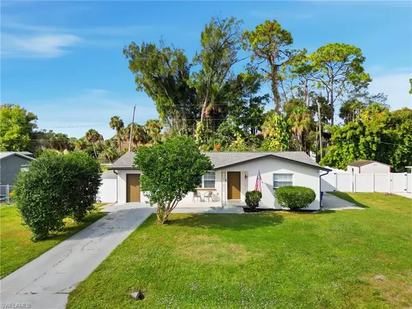 North Fort Myers, FL 33903,1267 MCNEILL RD