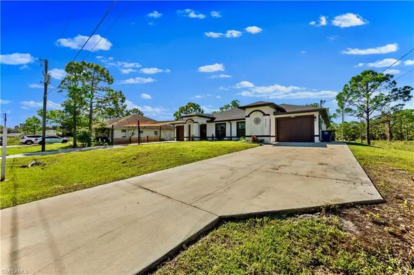 Lehigh Acres, FL 33973,4465/4467 30th ST SW