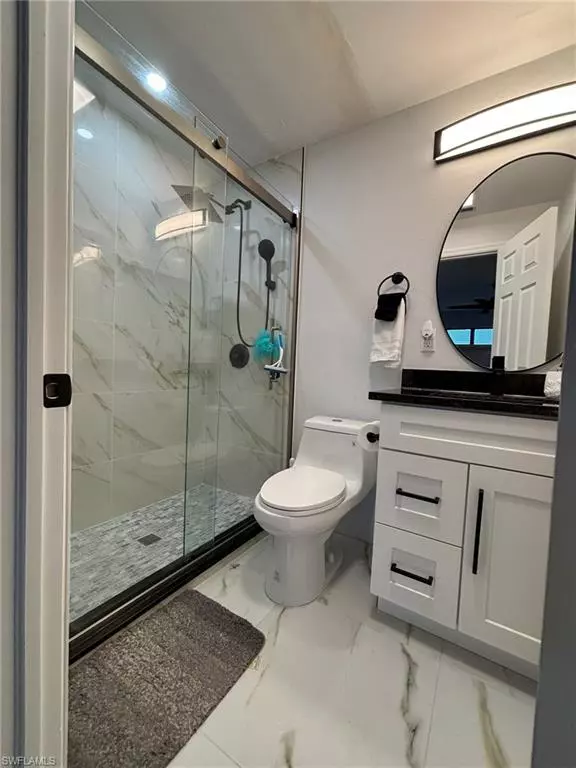 North Fort Myers, FL 33917,5713 Foxlake DR #4