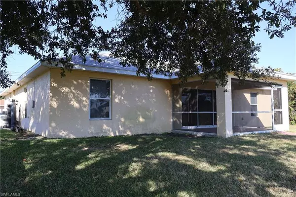 Lehigh Acres, FL 33976,3805 22nd ST SW