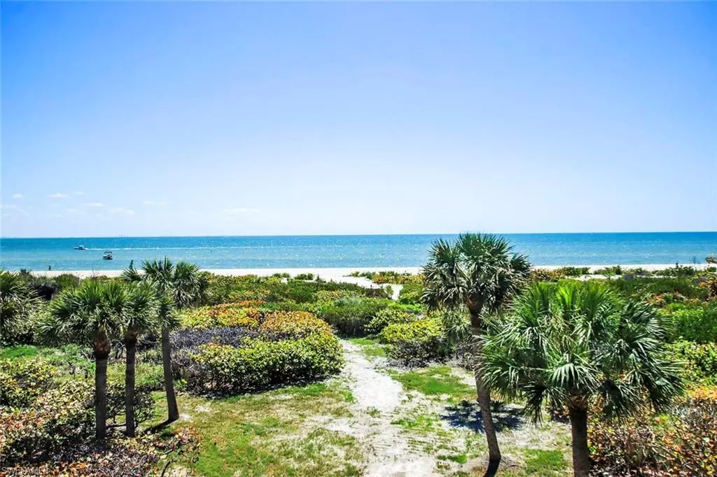 Sanibel, FL 33957,497 E Gulf DR #4