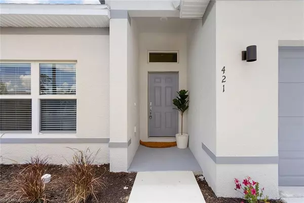 Cape Coral, FL 33993,908 NE 11th TER