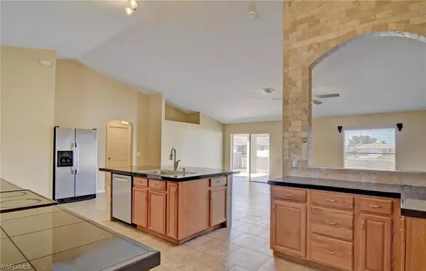 Cape Coral, FL 33909,1729 NE 21st ST