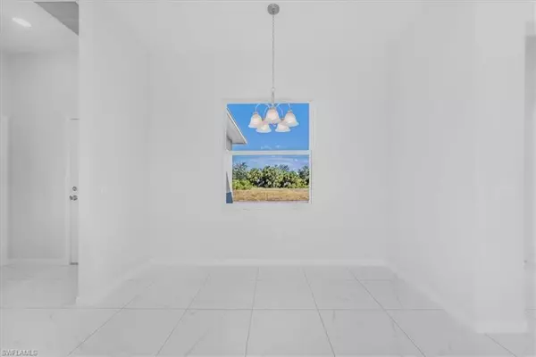 Lehigh Acres, FL 33974,510 Kingsbury LN