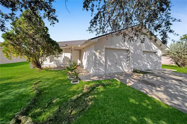 Cape Coral, FL 33990,1214 SE 24th AVE