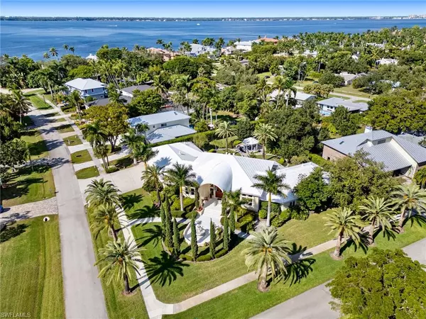 Fort Myers, FL 33901,1299 Plumosa DR