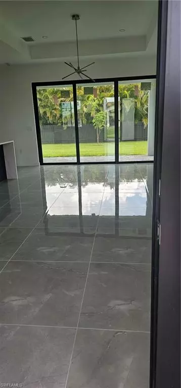 Cape Coral, FL 33993,1122 NW 15th ST