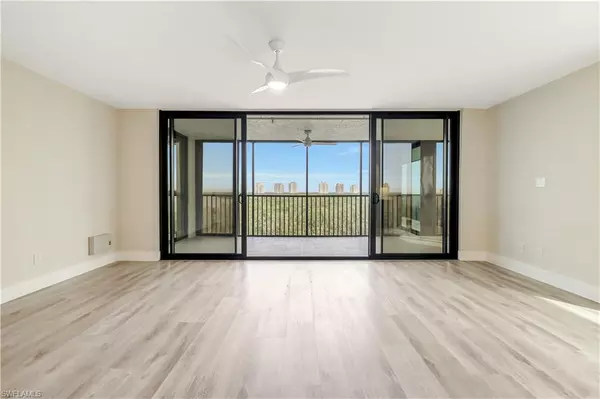 Bonita Springs, FL 34134,26225 Hickory BLVD #5B