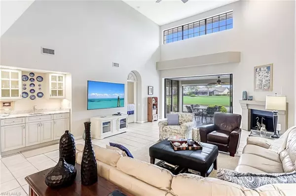 Fort Myers, FL 33908,16281 Fairway Woods DR #902