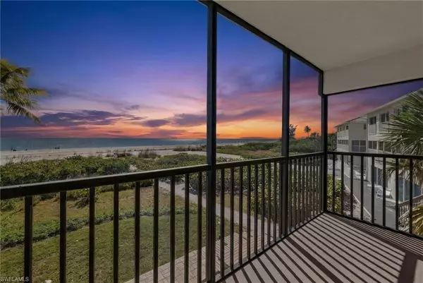 Sanibel, FL 33957,2230 Camino Del Mar DR #4A2