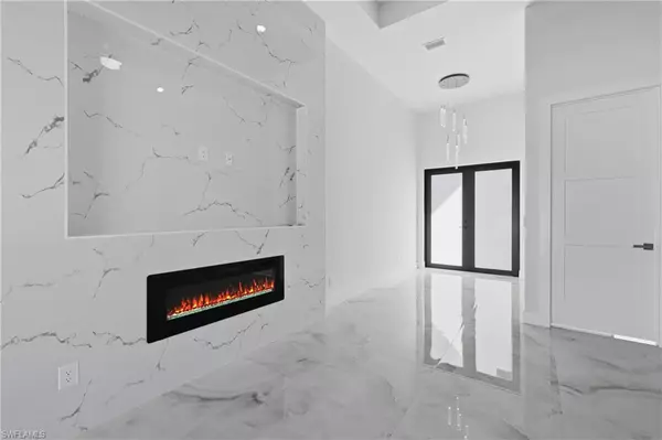 Cape Coral, FL 33993,2625 NW 9th ST