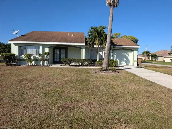 927 SE 19th ST, Cape Coral, FL 33990