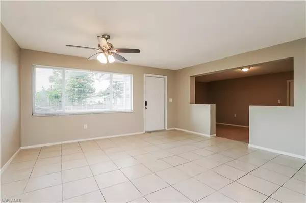 Fort Myers, FL 33905,19 Kingsman CIR