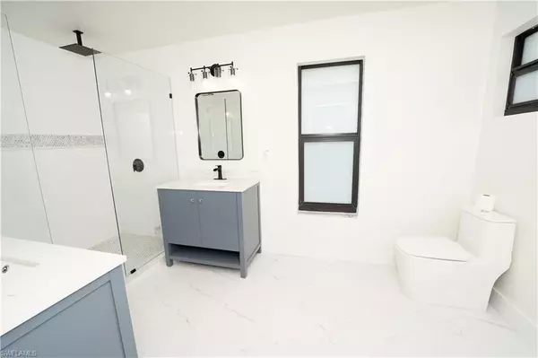 Sanibel, FL 33957,1784 Bunting LN