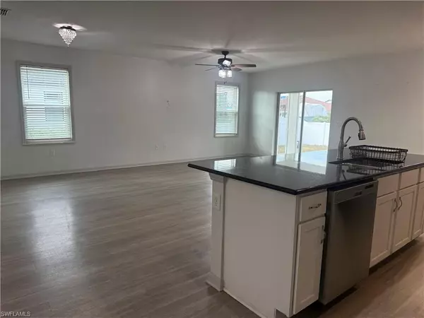 Cape Coral, FL 33993,3405 NW 9th ST