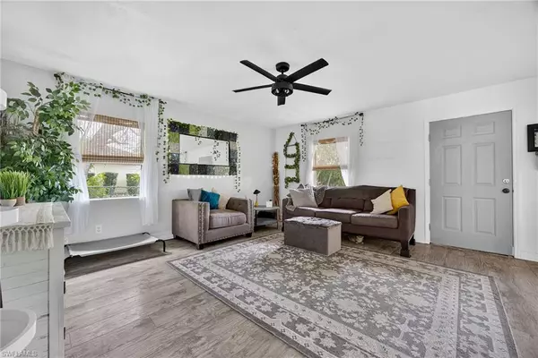 Cape Coral, FL 33909,1723 NE 1st PL