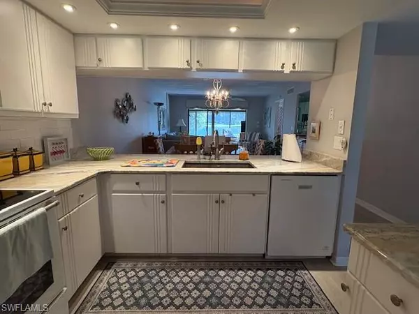 Fort Myers, FL 33912,13091 Cross Creek BLVD #302