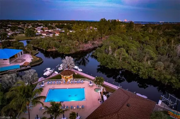 Cape Coral, FL 33990,1795 Four Mile Cove PKWY #831