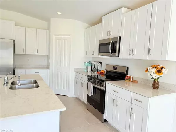 North Fort Myers, FL 33917,4110 Etna CT