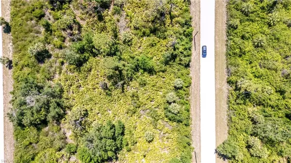 Port Charlotte, FL 33981,7577 Coach RD