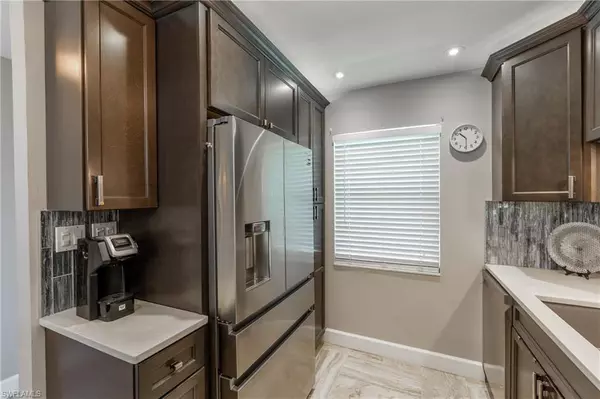 Fort Myers, FL 33907,1830 Brantley RD #F2