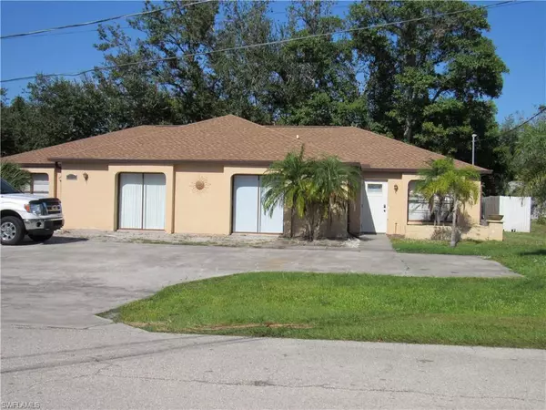 17226/17228 Whitewater CT, Fort Myers Beach, FL 33931