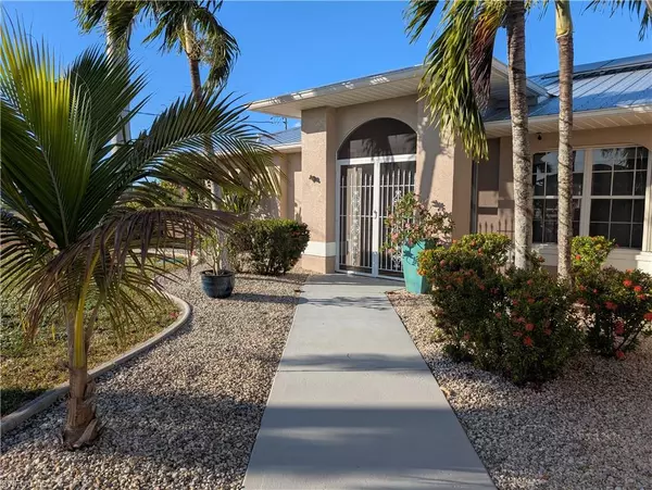 Cape Coral, FL 33993,3821 NW 23rd ST