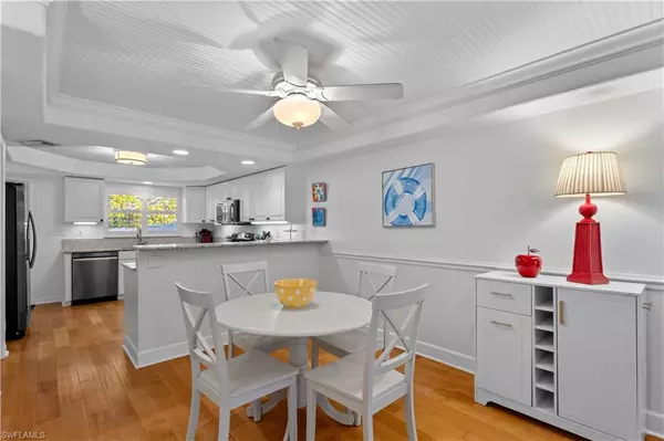 Naples, FL 34102,320 14th AVE S #320C