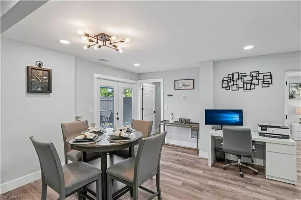 North Fort Myers, FL 33903,92 Oak ST