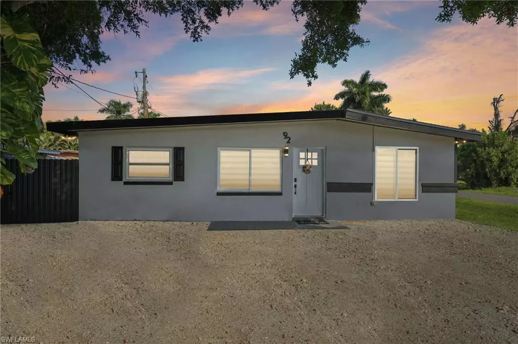 North Fort Myers, FL 33903,92 Oak ST