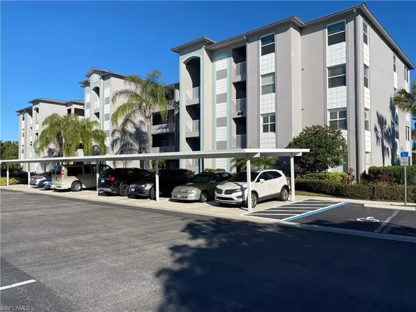 Fort Myers, FL 33908,16585 Lake Circle DR #128