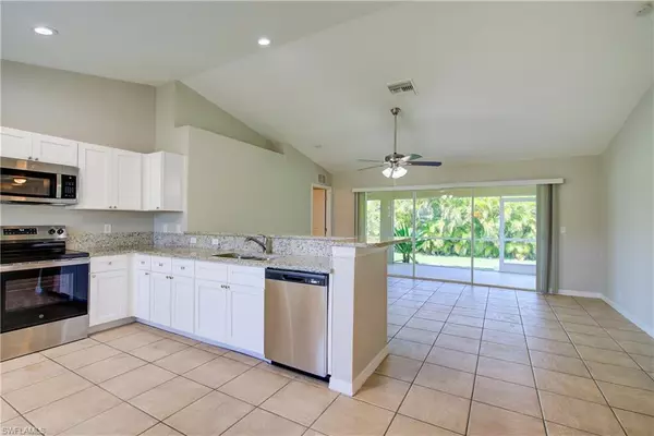 Cape Coral, FL 33993,1142 NW 27th PL