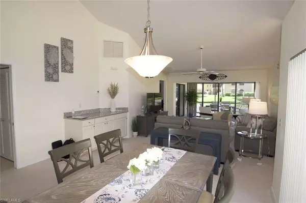 Naples, FL 34108,547 Beachwalk CIR