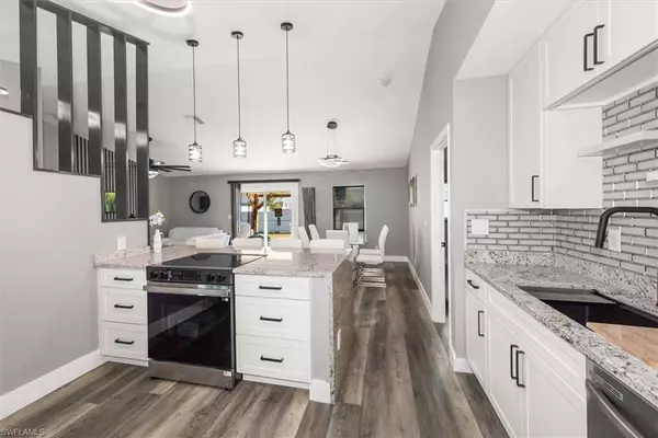 Cape Coral, FL 33909,2821 NE 4th PL