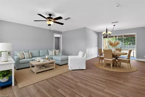 Fort Myers, FL 33907,8607 Chatham ST