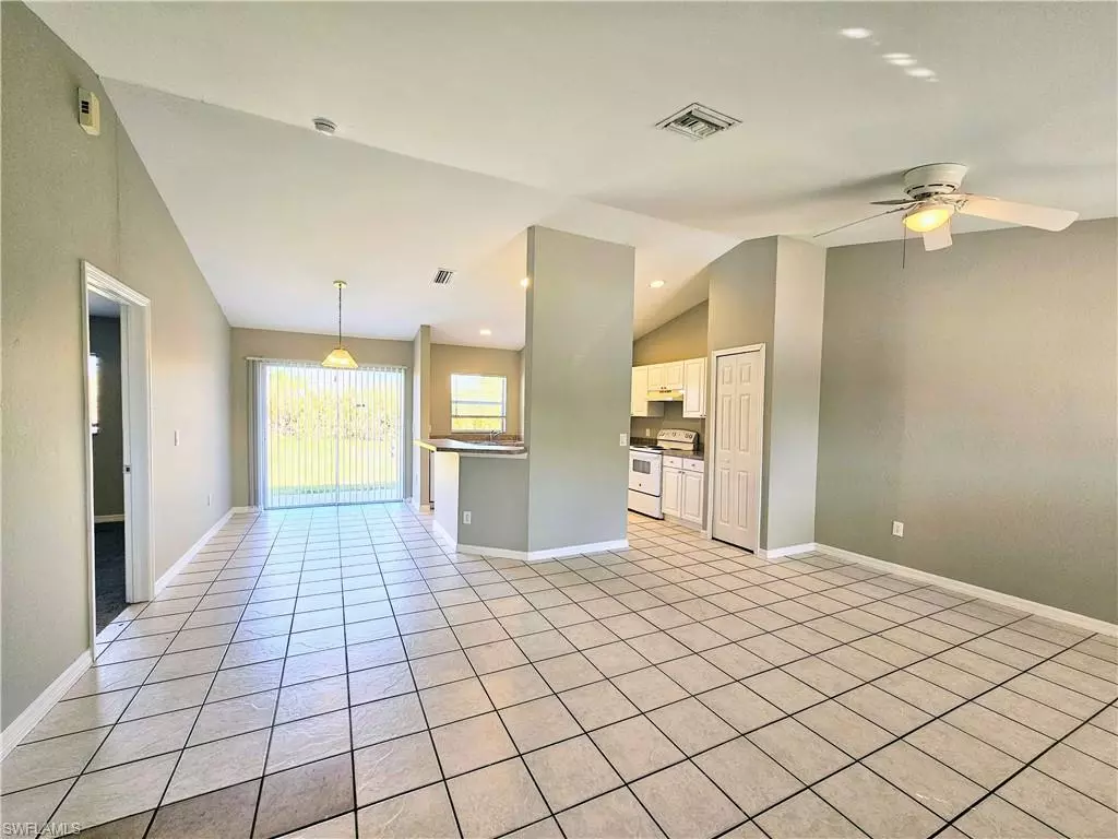 Lehigh Acres, FL 33973,721 Hightower AVE S