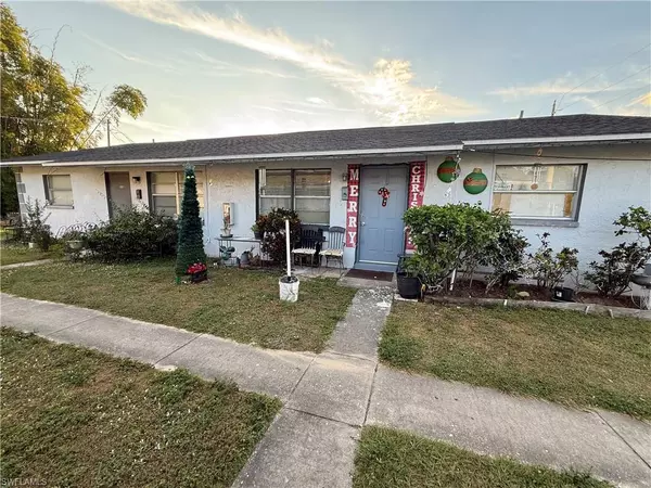 4438/4440 Glenwood AVE, Fort Myers, FL 33905