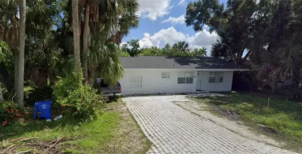 Fort Myers, FL 33916,915 Alderman ST