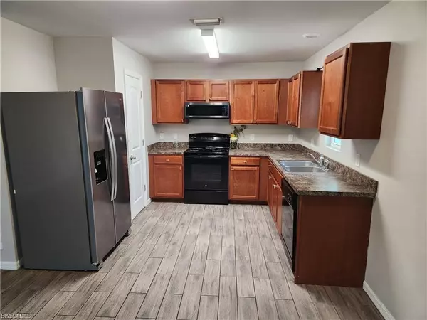 Cape Coral, FL 33909,616 NE 24th TER