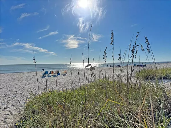 Sanibel, FL 33957,1220 Junonia ST #B1