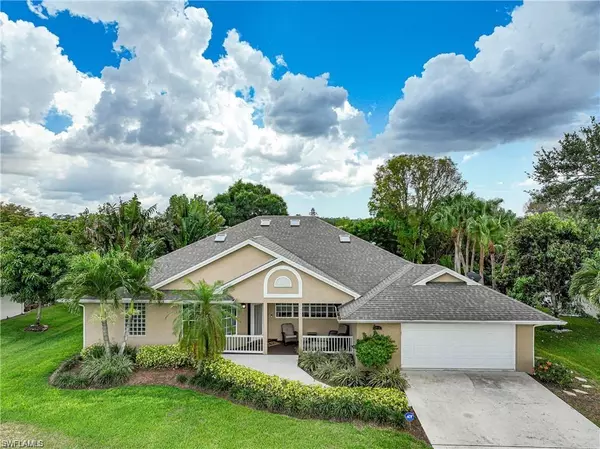 6715 Willow Lake CIR, Fort Myers, FL 33966