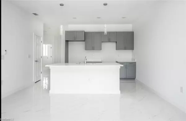 Lehigh Acres, FL 33973,2425 Mansfield AVE S