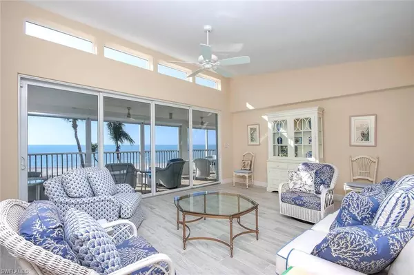 Sanibel, FL 33957,3145 W Gulf DR #205