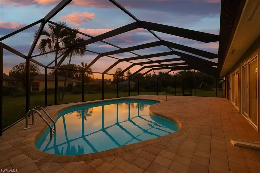 Fort Myers, FL 33907,8967 Ellington ST