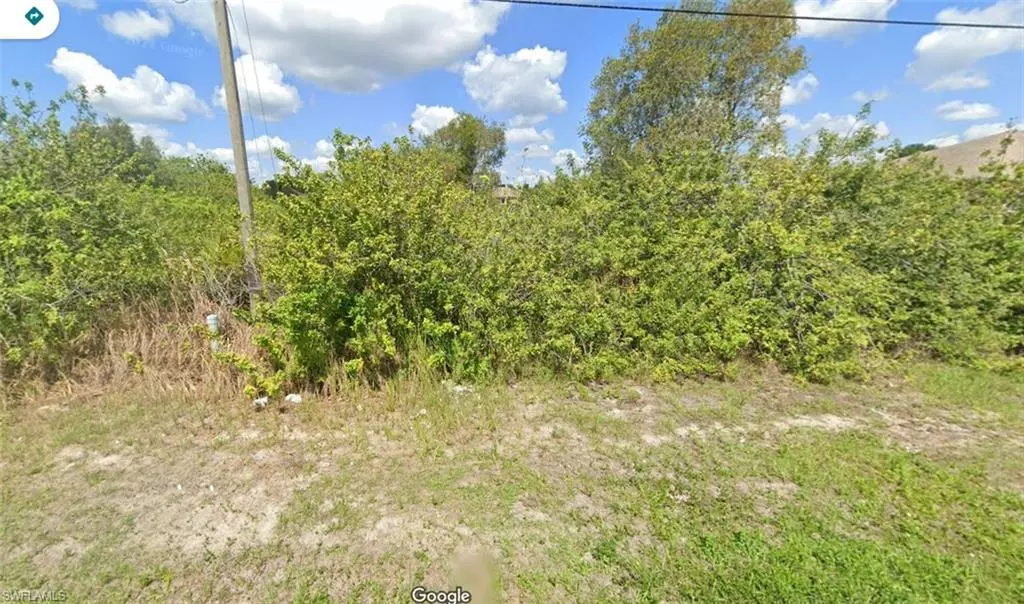 Fort Myers, FL 33913,818 Rue Labeau CIR